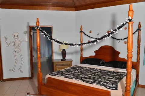 CocoLaPalm Halloween 2022 — Property Decor, photo 6