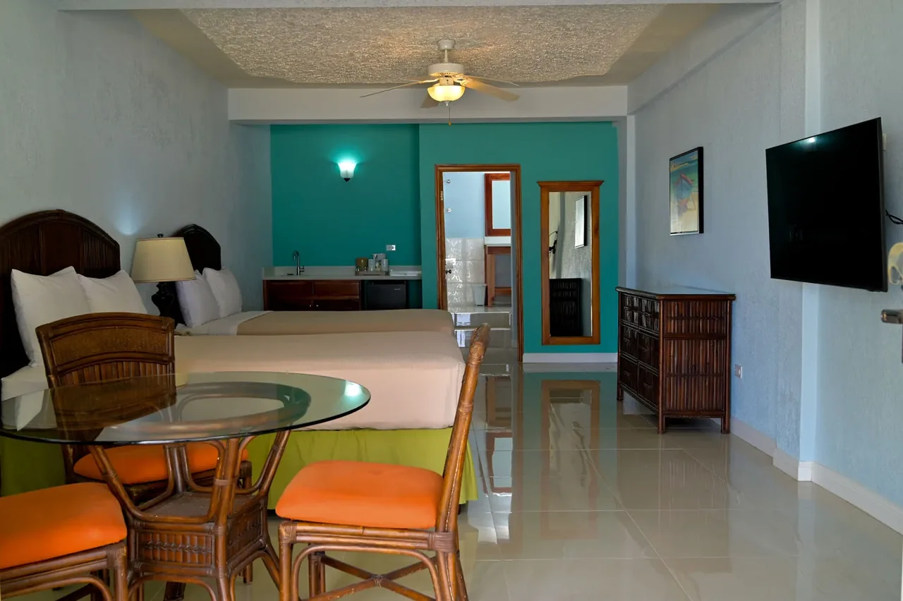 Beachfront Room photo 1